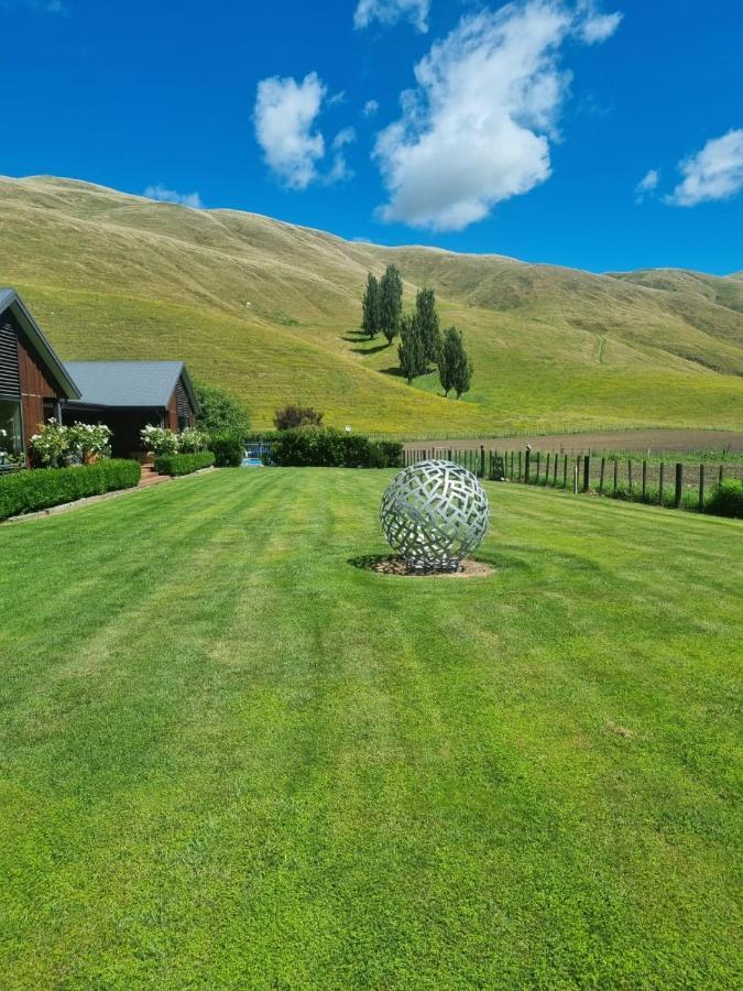 Savana Estate Poukawa Exteriör bild